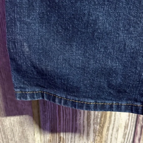 Wrangler women’s Retro Slim Boot Jeans - Picture 4 of 4